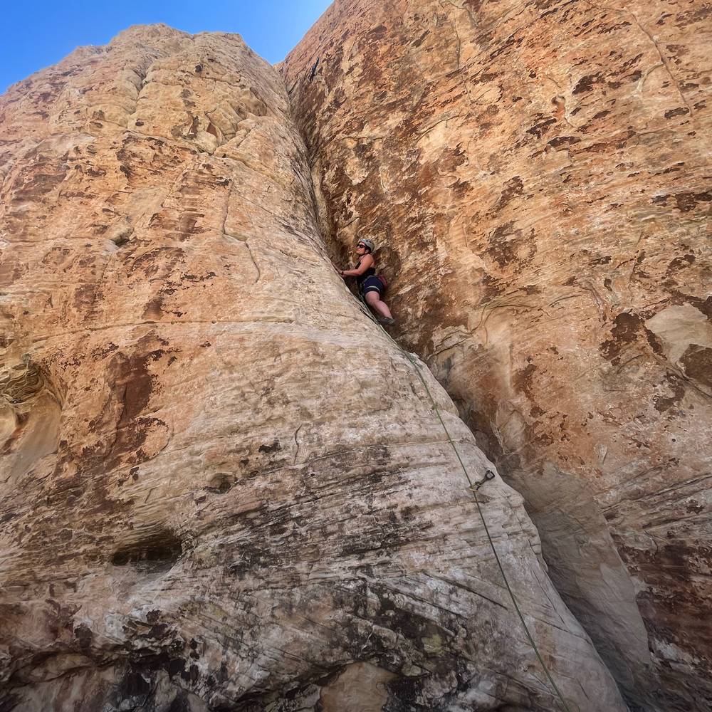 XTZ 5.8, Red Rock - Beta Video from LadyJaybird