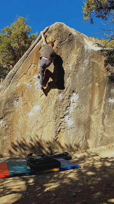 Obtuse v4, Joe's Valley - Beta Video from ClimbingInTheBarn