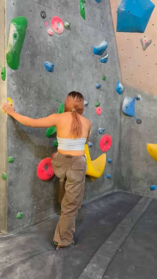 Yellow v3, Hogtown Boulders - Beta Video from ReareareaV8