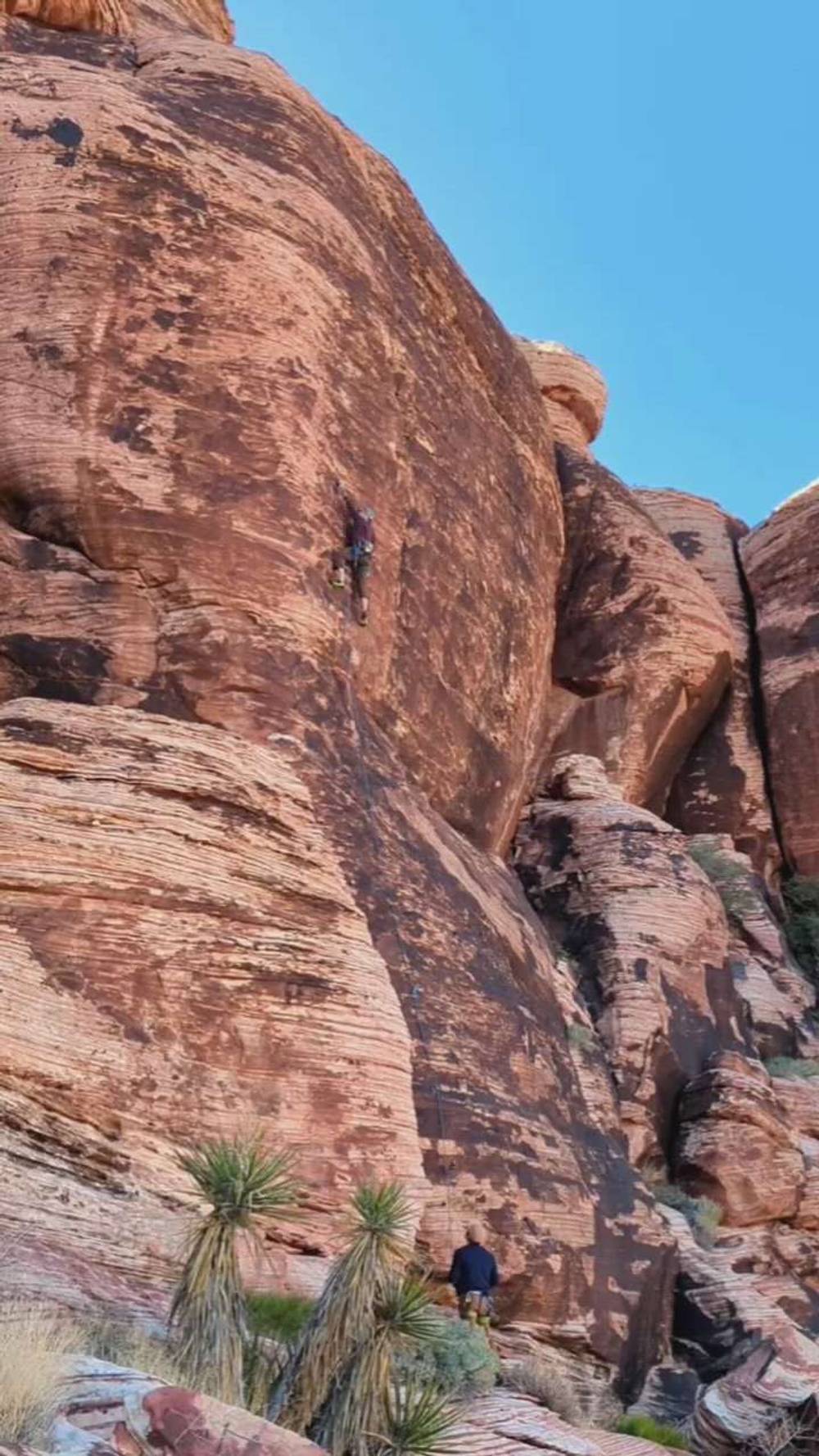 The Slab Dance 5.12a, Red Rock - Beta Video from cmbullock