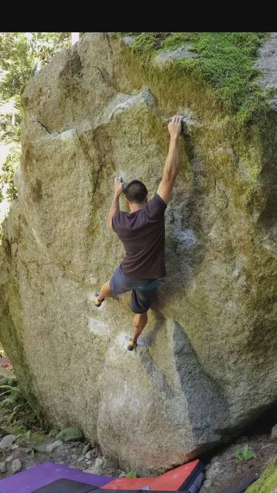 The Land That Time Forgot v7, Squamish - Beta Video from drjeffclimbs