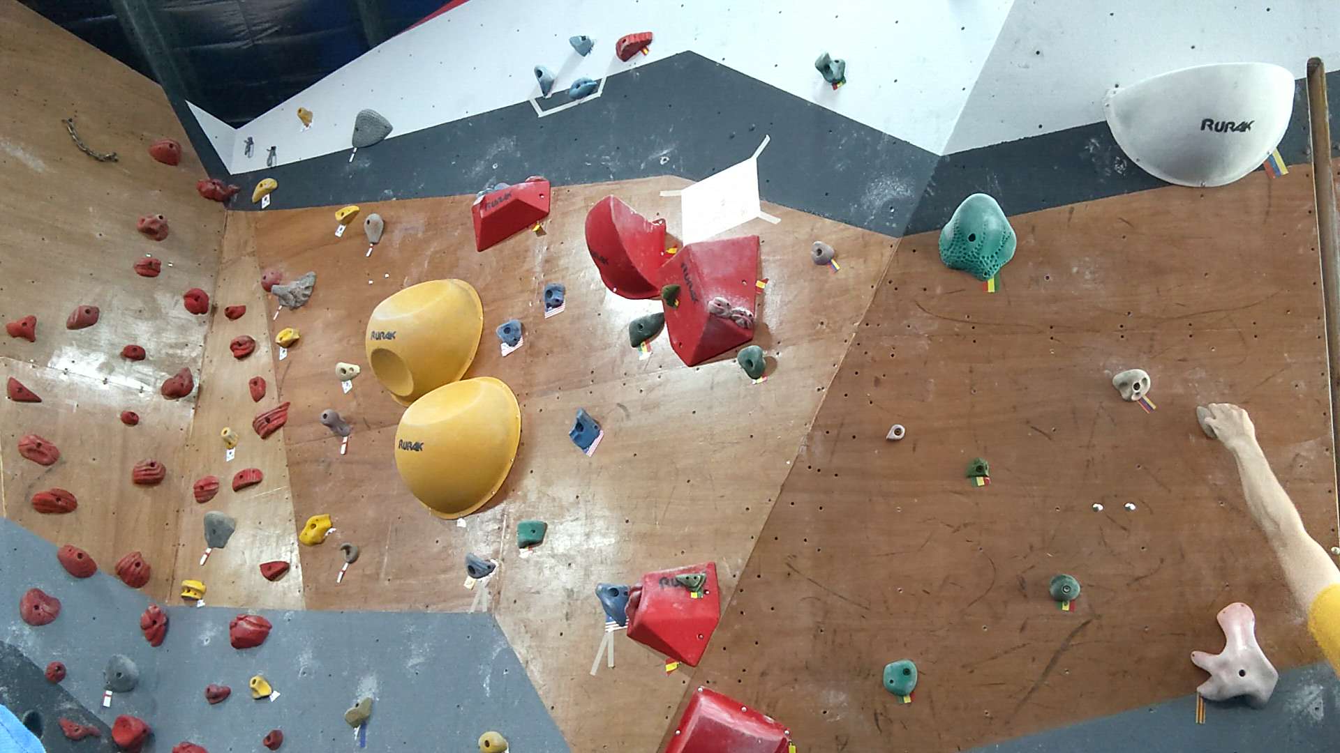 Max Volume v3 - Sportlink Climb Panama Bouldering - Watch Beta Videos