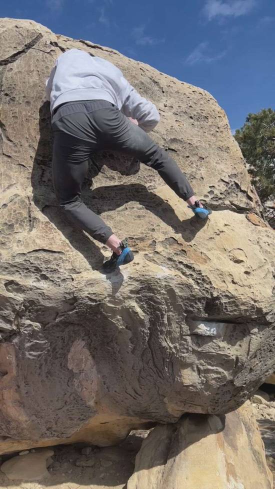 Get Shorty v2, Joe's Valley - Beta Video from mylesclimbs