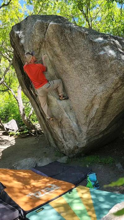 Lance's Dihedral v6, Little Cottonwood Canyon - Beta Video from mtryguy