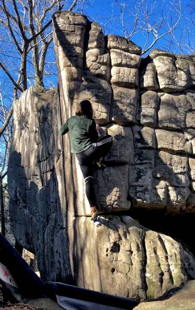 Gritstone Arete v3, Rocktown - Beta Video from FallingSolo