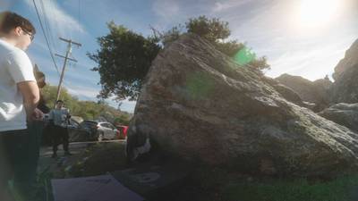 Ape Overhang v2, Berkeley - Beta Video from soft.climbs