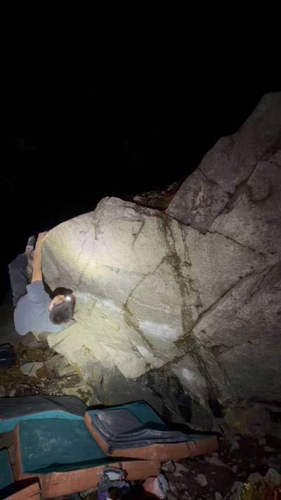 The Bone Garden v8, Squamish - Beta Video from tylerchalks