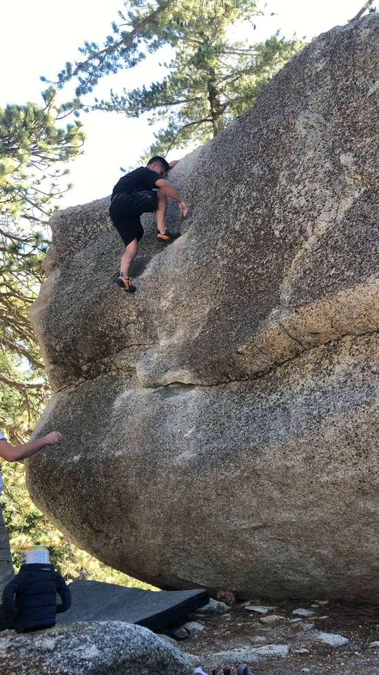 Rising Downclimb v0, Black Mountain - Beta Video from keav
