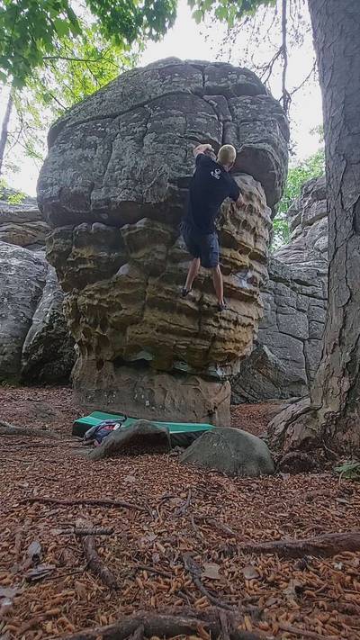 Luigi v3, Rocktown - Beta Video from th3n3wtr3ya113n