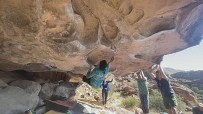 Moonshine Roof v4, Hueco Tanks - Beta Video from coolassstephen