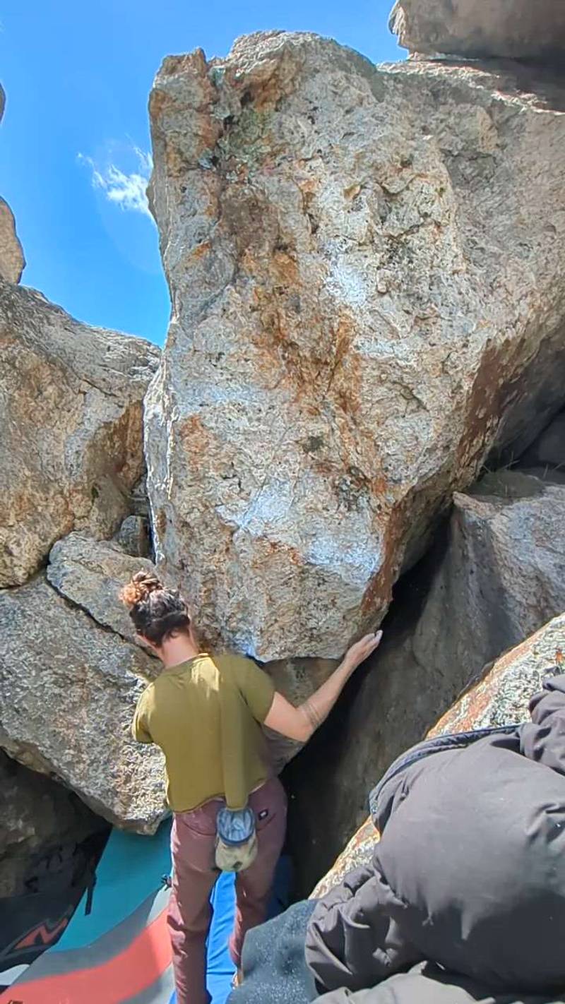 Couch Surfer v6, Berkeley - Beta Video from Cheycheystirfry