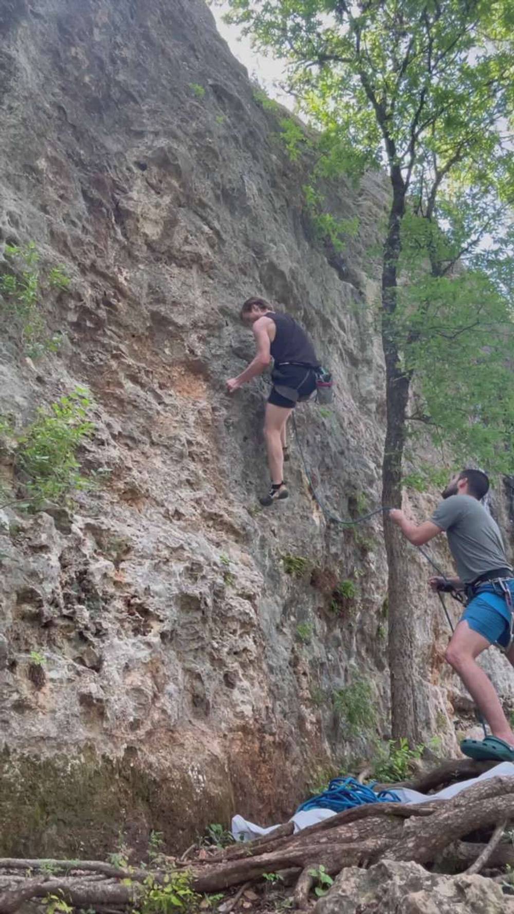 Blowing Smoke at the Monkey 5.11a, Reimer's Ranch - Beta Video from loganmjung