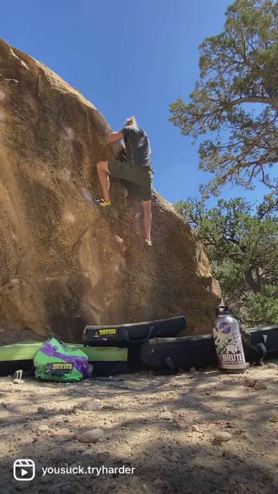 Mono E Mono v4, Joe's Valley - Beta Video from yousucktryharder