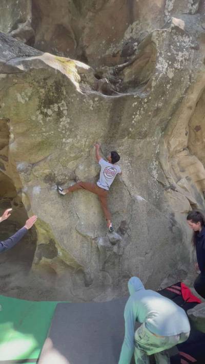 Waimea Wall v1, Castle Rock State Park - Beta Video from CalitoClimbs