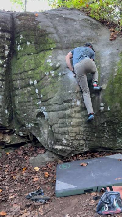 Slippery When Wet v2, Hospital Boulders - Beta Video from jacecraw