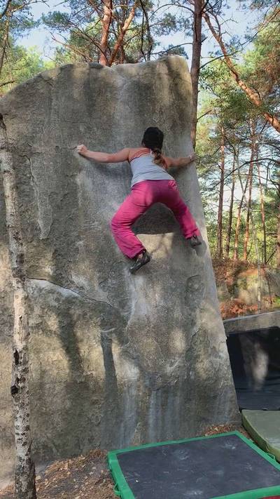 L'Angle du Sérac v4, Fontainebleau - Beta Video from just.a.michelle