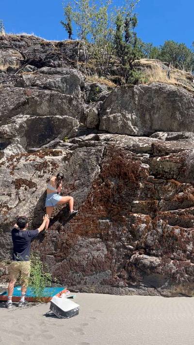 Crack on the beach v1, Fraser Valley - Beta Video from Chunga