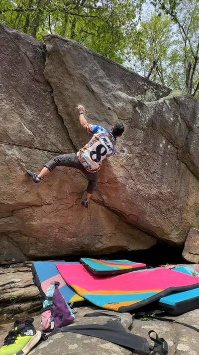 Elephant in the Room v5, New River Gorge - Beta Video from RockaTanaka