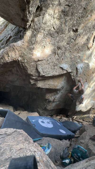 Dragon's Tail v10, Rocky Mountain National Park - Beta Video from jakemarlow