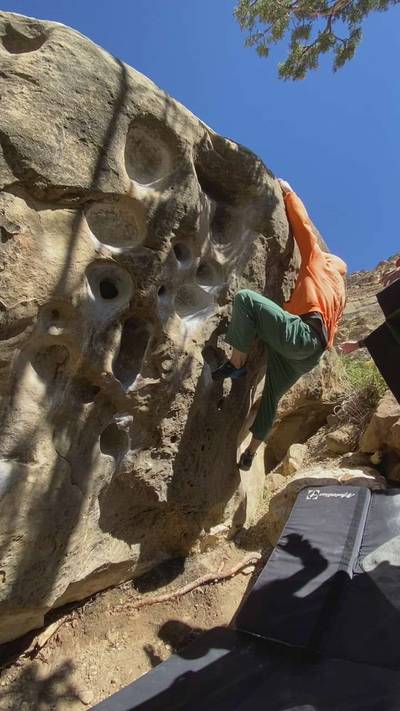 Reach Around Right v3, Joe's Valley - Beta Video from soso