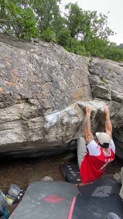 Snowball v4, Little Cottonwood Canyon - Beta Video from Teo.