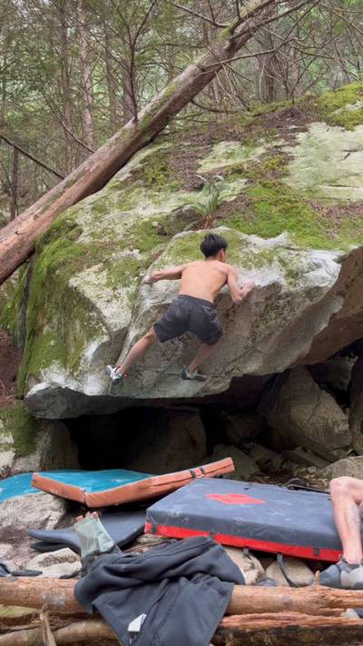 Backwards in Progressive Thinking v6, Squamish - Beta Video from tylerchalks