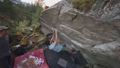 The Bone Garden v8, Squamish - Beta Video from vjosh