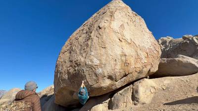 Pope's Hat v10, Bishop - Beta Video from JudeLee