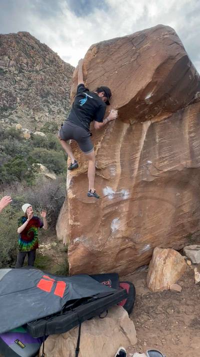 Le Cheval v2, Red Rock - Beta Video from egglikeyoueat