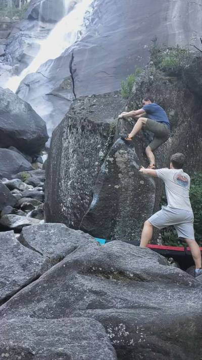Balls in the Falls v3, Squamish - Beta Video from Jer_on_the_rocks