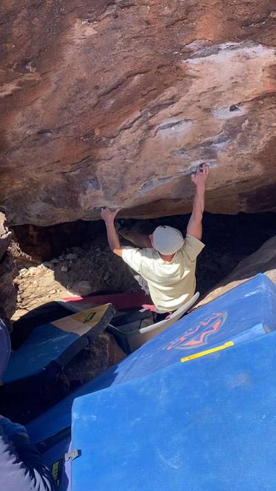 Ultramega v8, Hueco Tanks - Beta Video from KurtSuttin