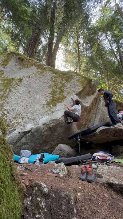 Finger Scoop of Peanut Butter v5, Squamish - Beta Video from slowballer