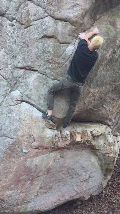Savage Problem v5, Hospital Boulders - Beta Video from th3n3wtr3ya113n