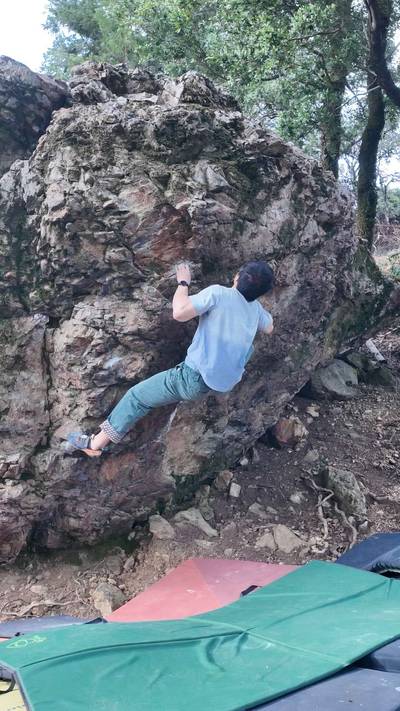 Snake Charmer v5, Mt. Tamalpais - Beta Video from edasaur