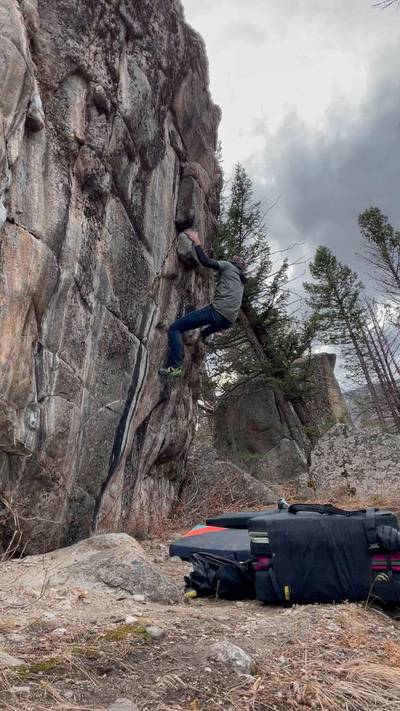 Indian Ladder v5, Poudre Canyon - Beta Video from Mdmayhaps