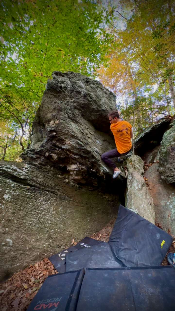 Pot Rocks Gunpowder Don't Tell Mama v4 - Pleasantville Area, Gunpowder Falls Bouldering ...