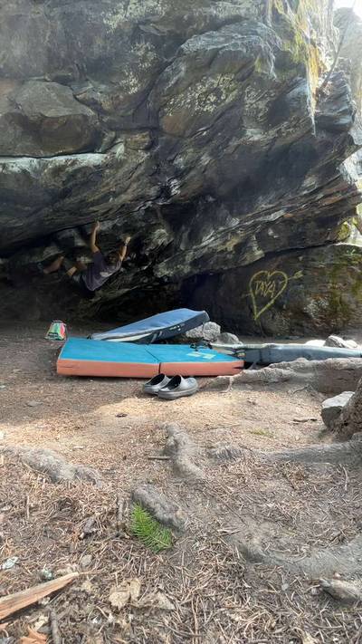 Schist Cave Left v9, Leavenworth - Beta Video from ashley