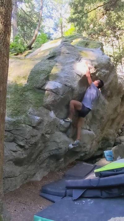 Sloppy Poppy v4, Squamish - Beta Video from KingDyno