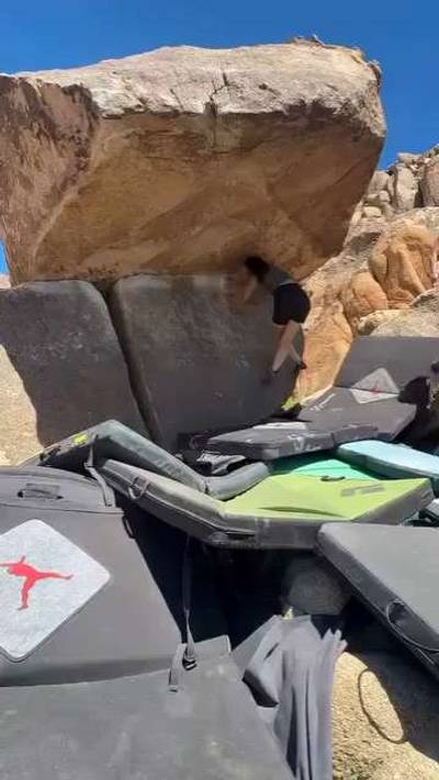 Chocolate Roof Center v5, Joshua Tree - Beta Video from Anishfishsquish