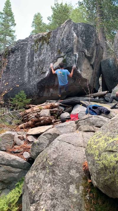 Electric Chair v10, Lake Tahoe - Beta Video from SDeLuca