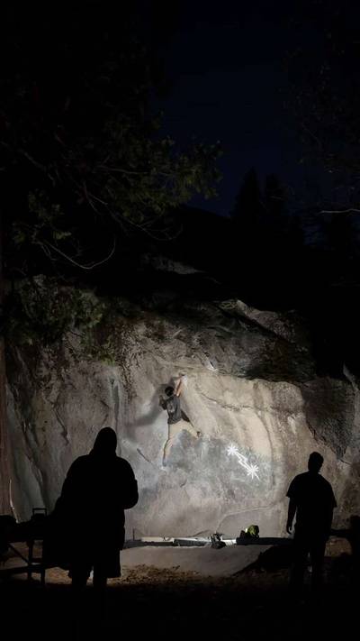 Midnight Lightning v8, Yosemite Valley - Beta Video from yujenlee