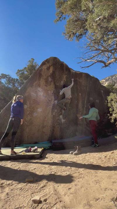 Isosceles v5, Joe's Valley - Beta Video from gloveworld