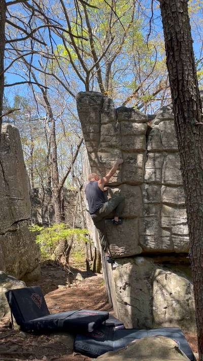 Gritstone Arete v3, Rocktown - Beta Video from Lach