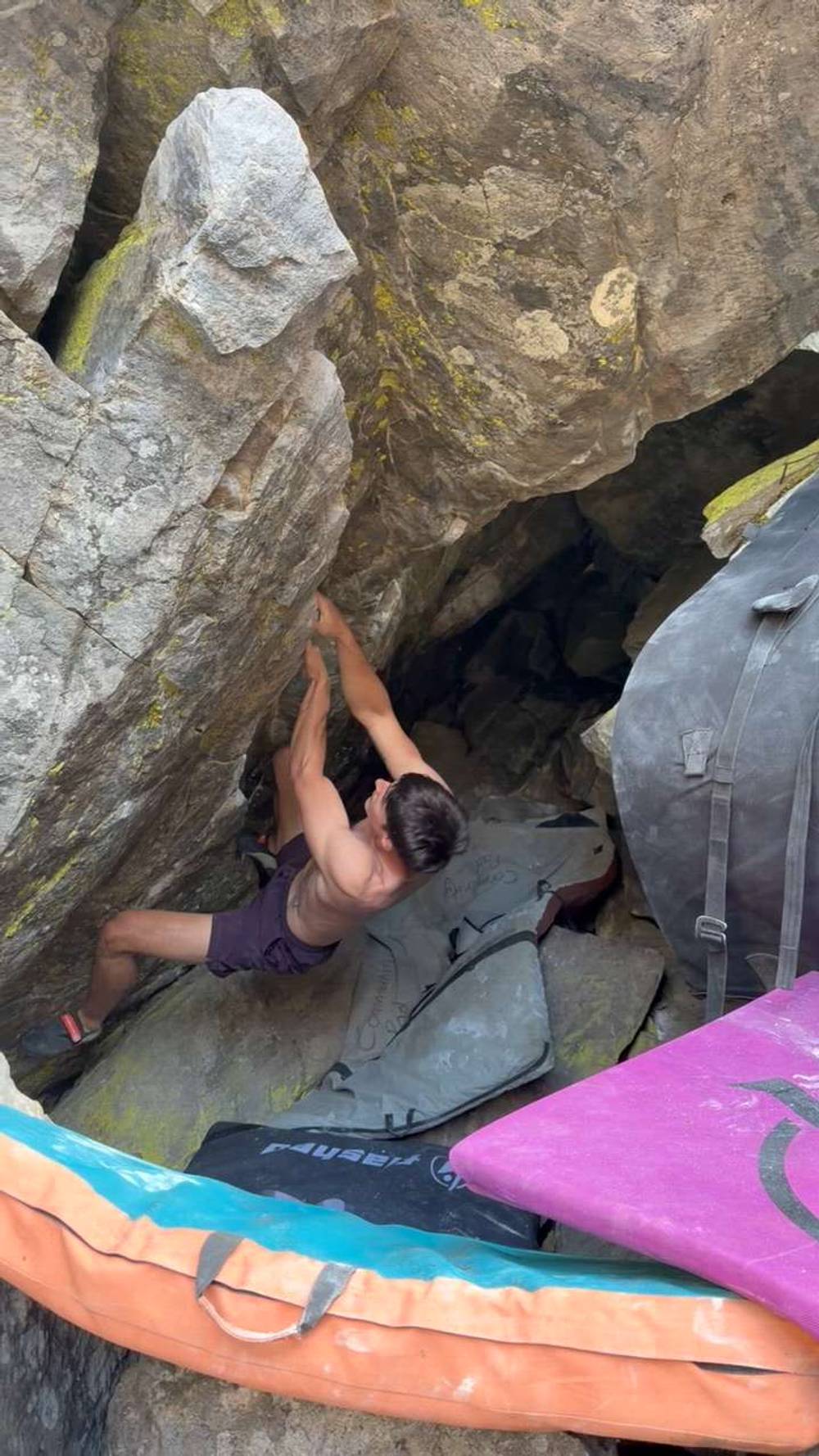 Megalalong v8, Kelowna - Beta Video from simonbclimbing