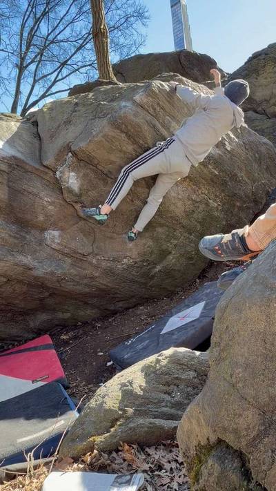 Smack the Dragon v6, New York City - Beta Video from StarkZhu