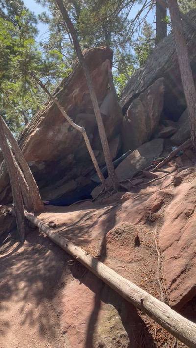 Valkyrie v4, Flagstaff Mountain, CO - Beta Video from ClimbingCullen