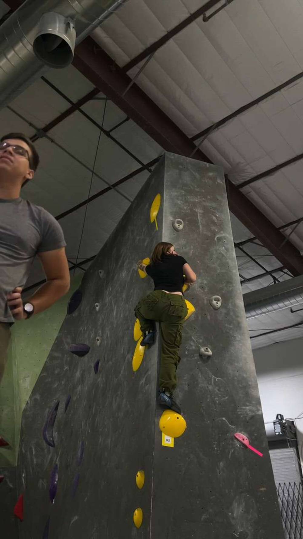 Yellow v2, Black Rock Bouldering Gym - Beta Video from billienotreally