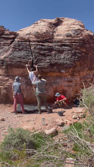 Monkey Crack v1, Red Rock - Beta Video from kaylathesailuh