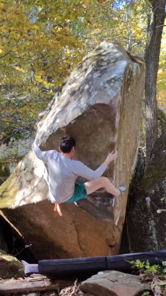 Techno Boy Toy v11, Sam's Throne - Beta Video from anthonyl