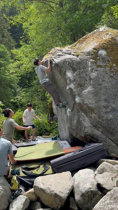 Miller Light v5, Miller River - Beta Video from climb_ryan